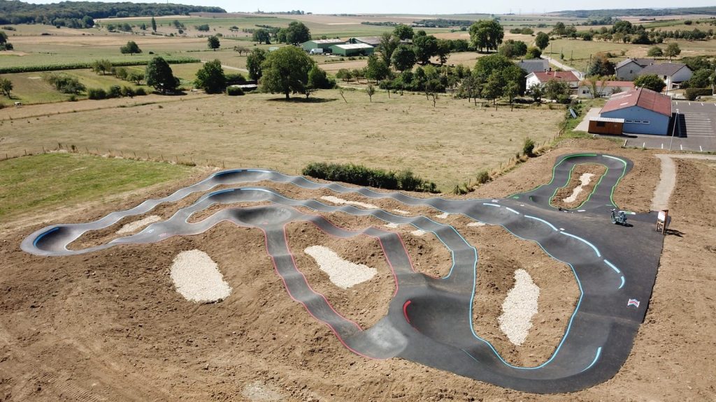 pumptrack Metzeresche environnement rural Moselle