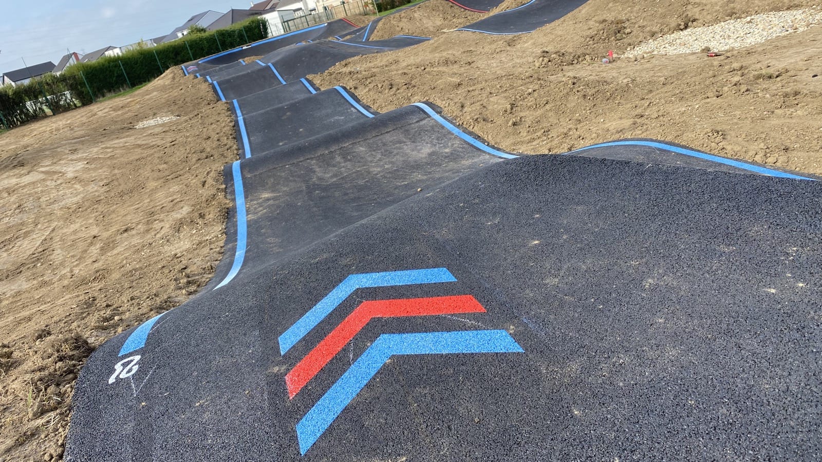 Pumptrack de Bousse (57) - Réalisation C2 MARQUAGE