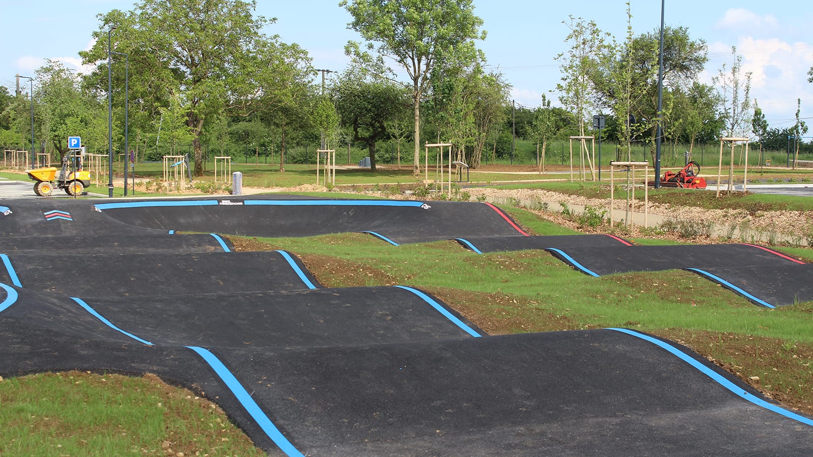 Pumptrack de Illange (57) - Réalisation C2 MARQUAGE