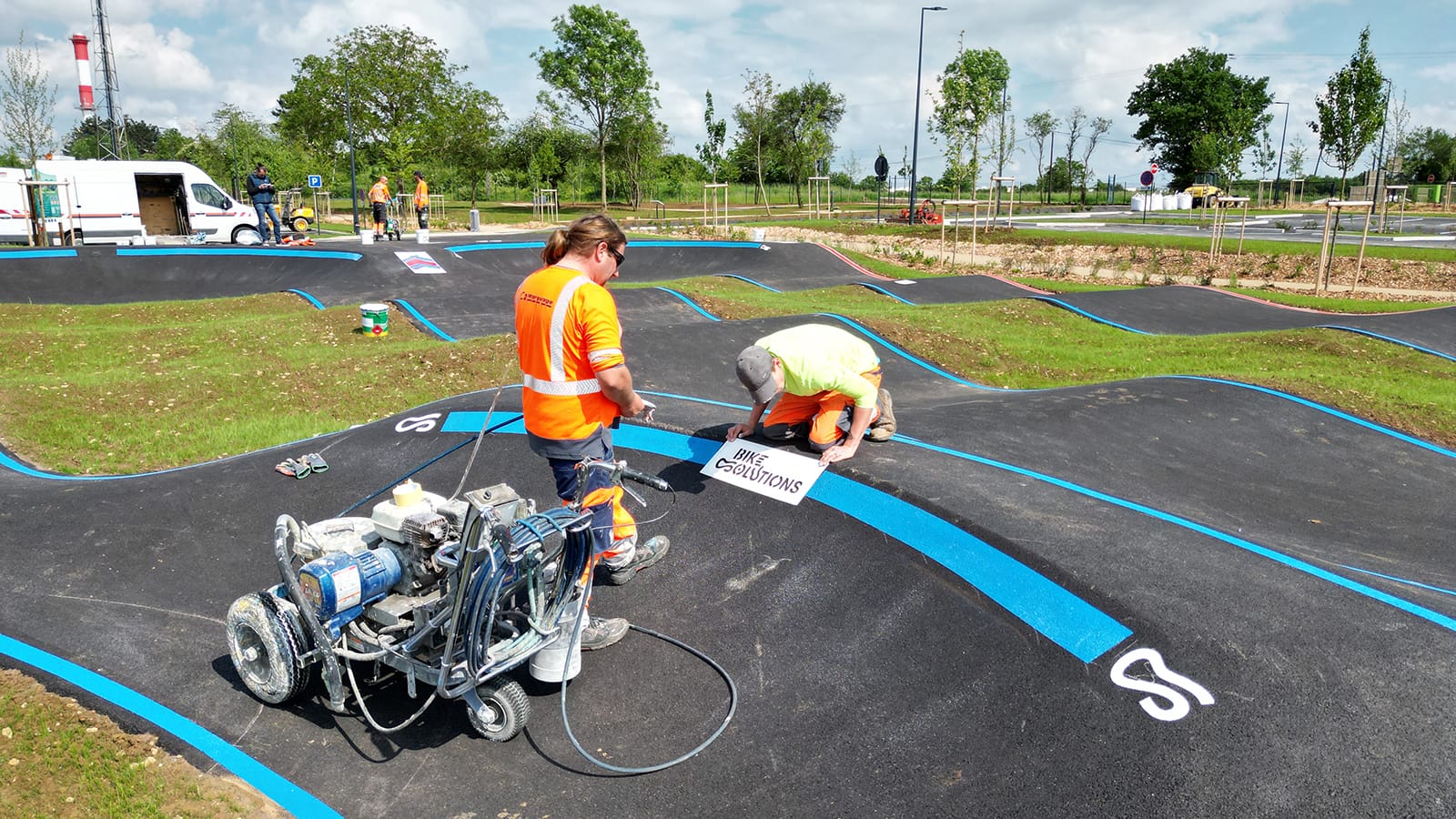 Vue aérienne de la pumptrack de Illange (57) - Réalisation C2 MARQUAGE