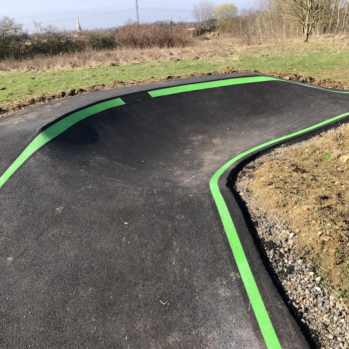 Pumptrack de Landres (54) - Réalisation C2 MARQUAGE
