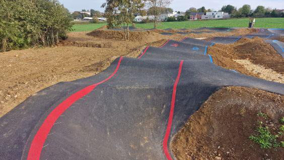 Pumptrack de Mexy (54) - Réalisation C2 MARQUAGE