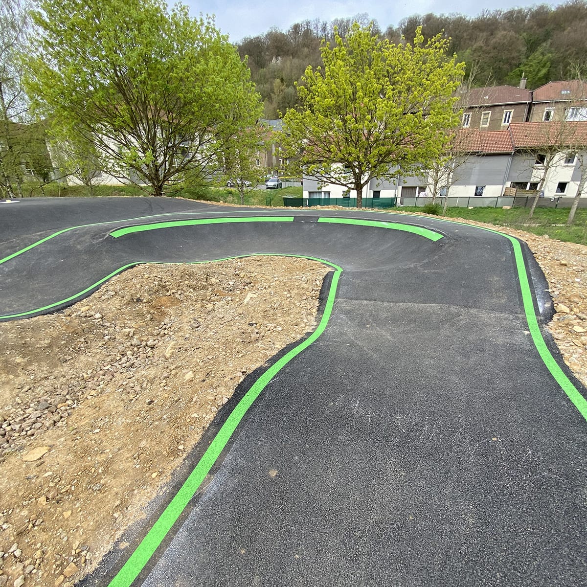 Pumptrack de Saulnes (54) - Réalisation C2 MARQUAGE