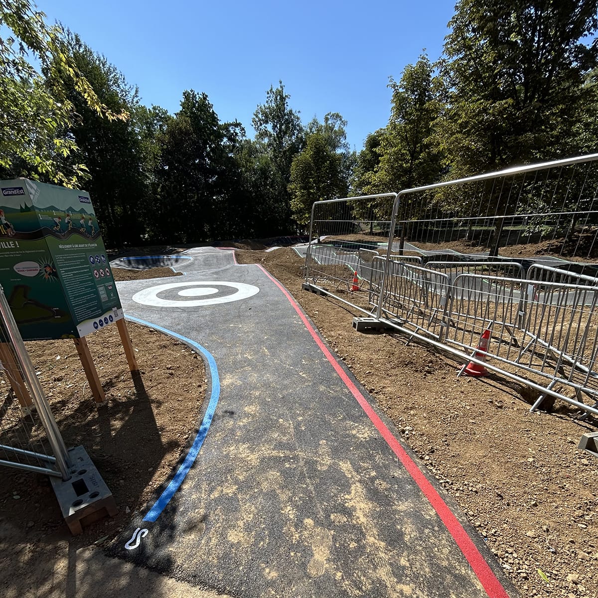 Pumptrack de Terville (57) - Réalisation C2 MARQUAGE