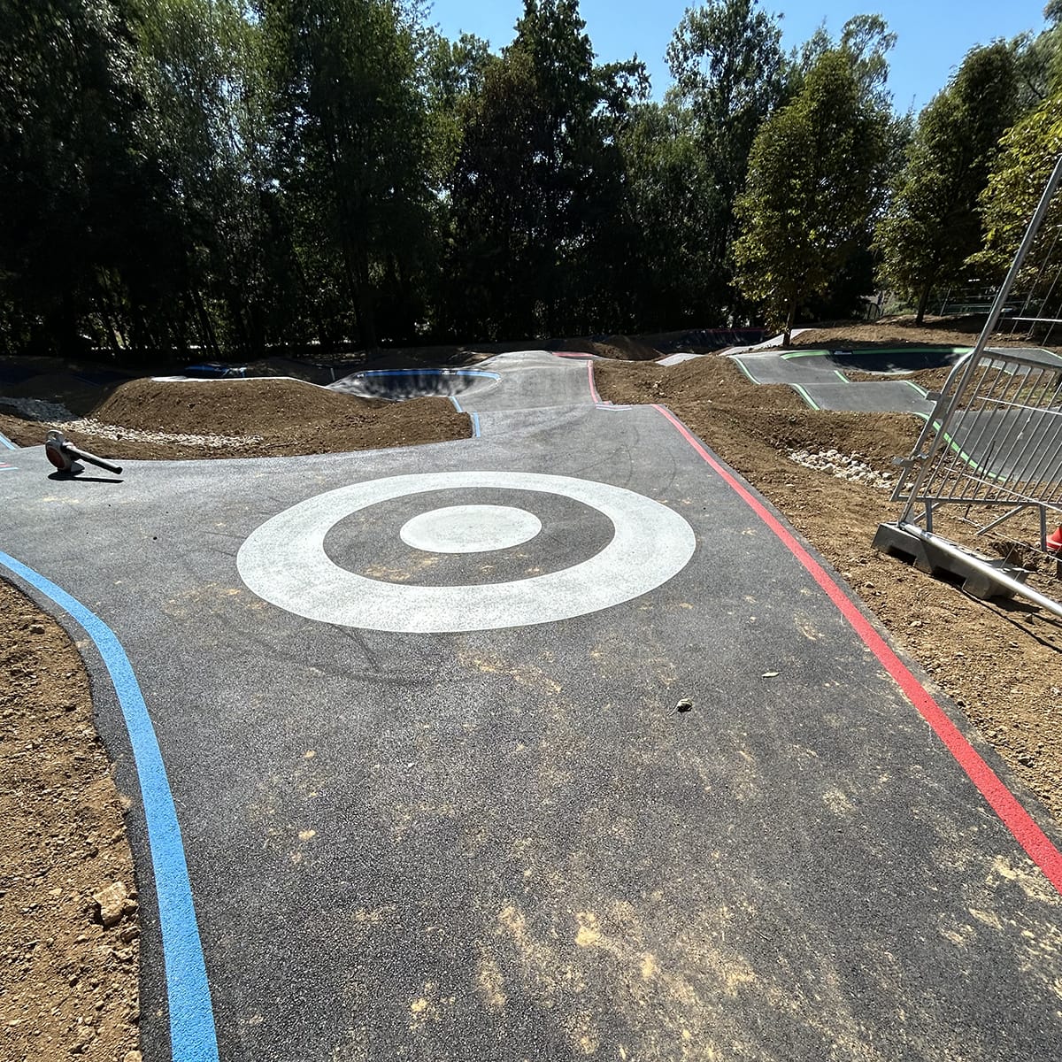 Pumptrack de Terville (57) - Réalisation C2 MARQUAGE
