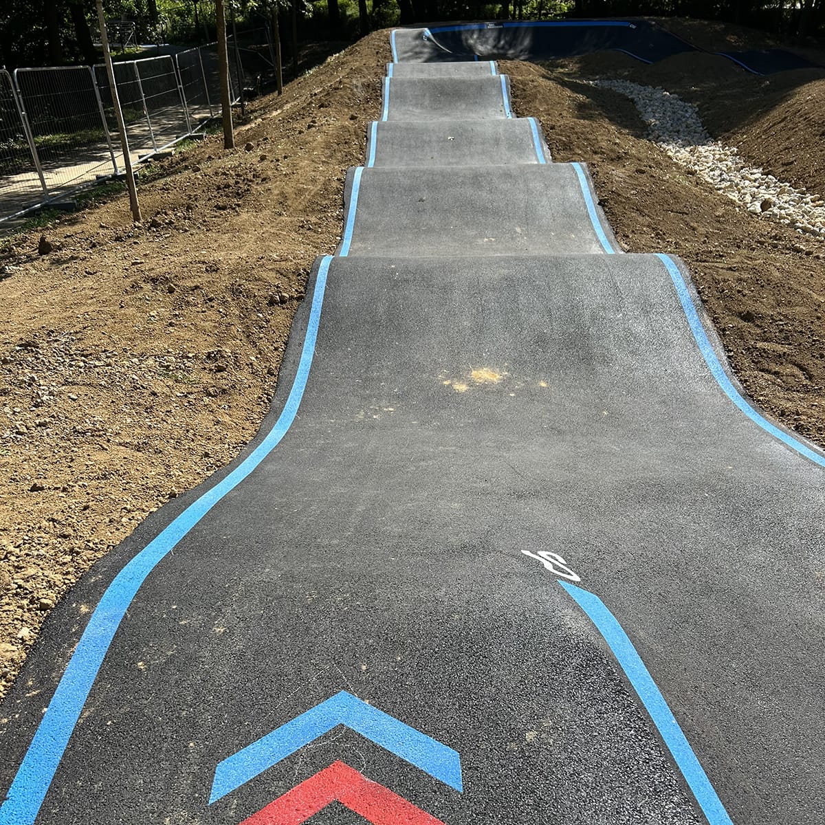 Pumptrack de Terville (57) - Réalisation C2 MARQUAGE
