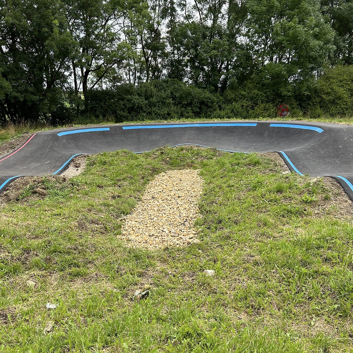 Pumptrack de Trieux (54) - Réalisation C2 MARQUAGE