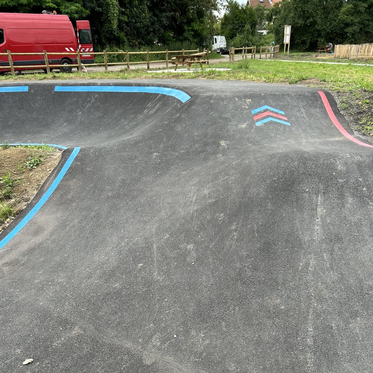 Pumptrack de Trieux (54) - Réalisation C2 MARQUAGE