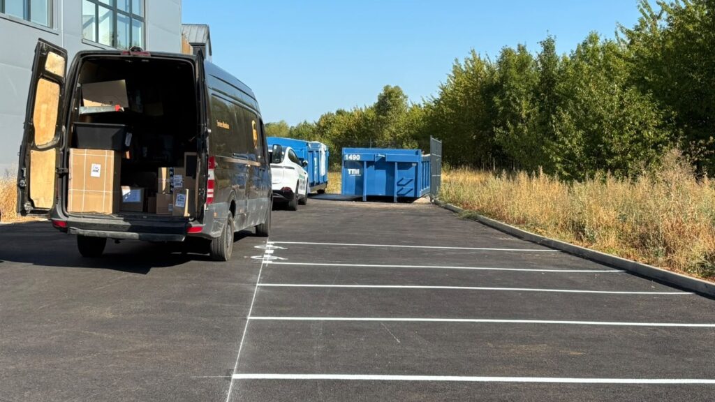 Nouveaux locaux d'entreprise dans l'Écoparc Val Euromoselle à Norroy-le-Veneur, sur le territoire de Rives de Moselle.